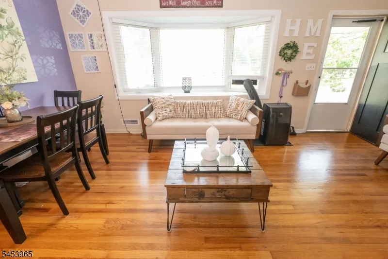 23 C St Middlesex, NJ 08846