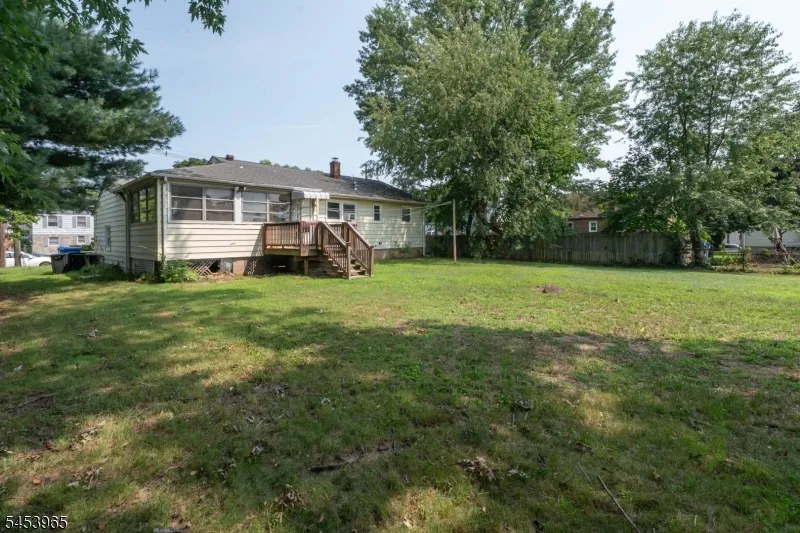 23 C St Middlesex, NJ 08846