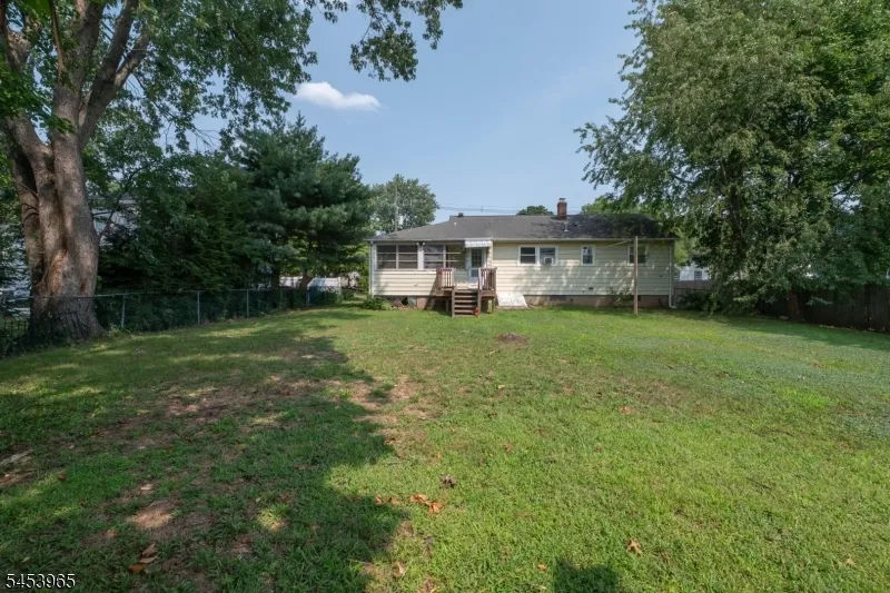23 C St Middlesex, NJ 08846