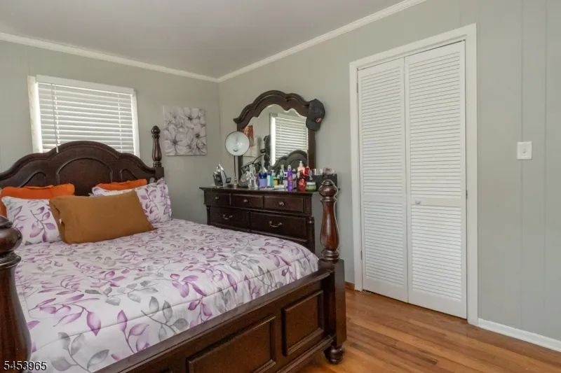 23 C St Middlesex, NJ 08846
