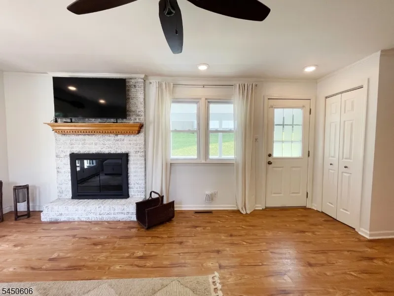 129 Bell Ave Hopatcong, NJ 07843