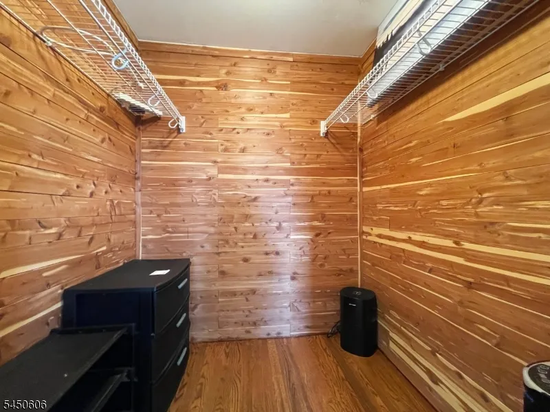 129 Bell Ave Hopatcong, NJ 07843
