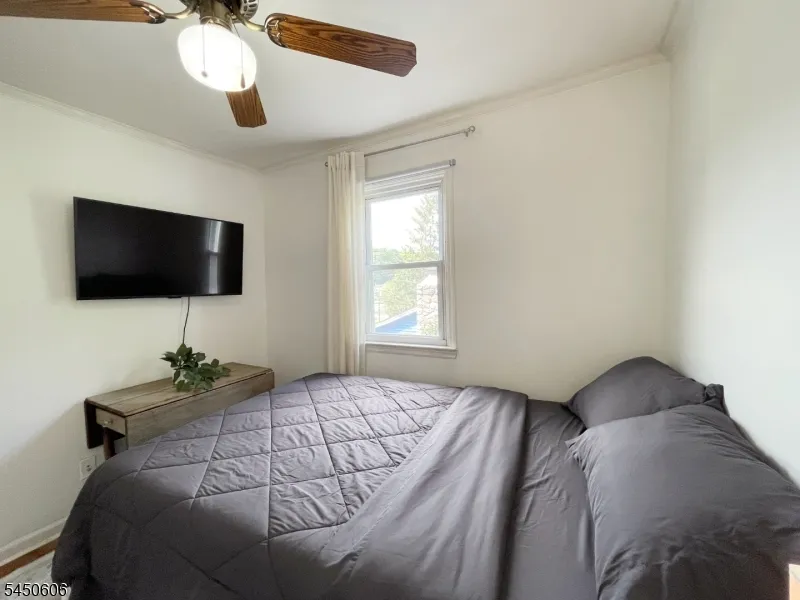 129 Bell Ave Hopatcong, NJ 07843