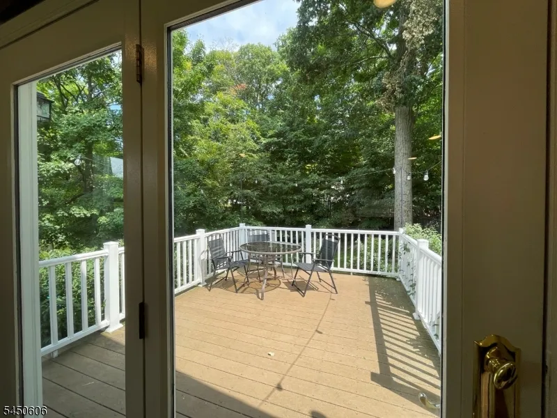 129 Bell Ave Hopatcong, NJ 07843