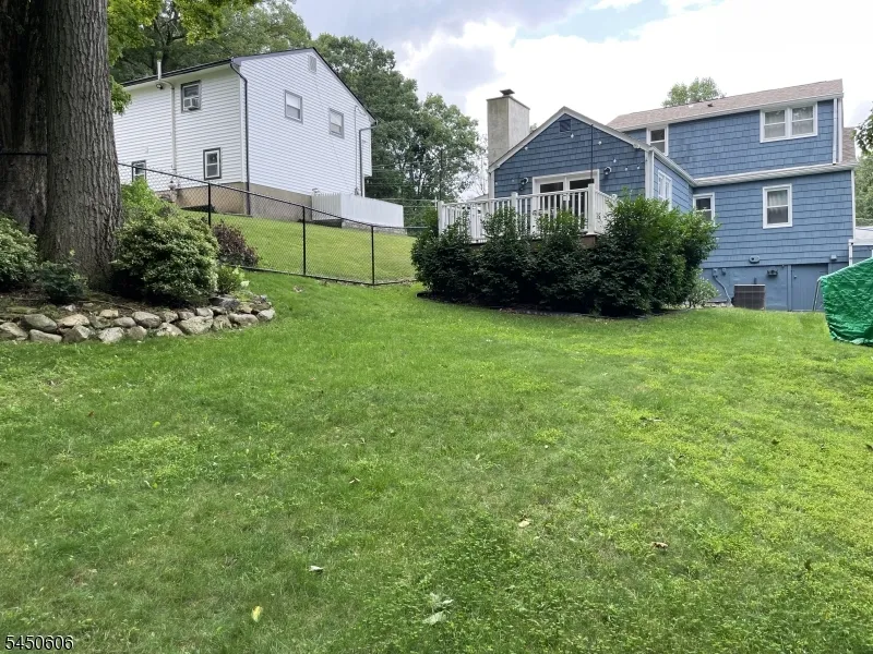 129 Bell Ave Hopatcong, NJ 07843