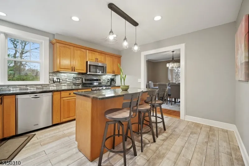526 Highland Ave Montclair, NJ 07043