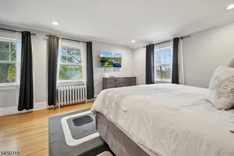 526 Highland Ave Montclair, NJ 07043