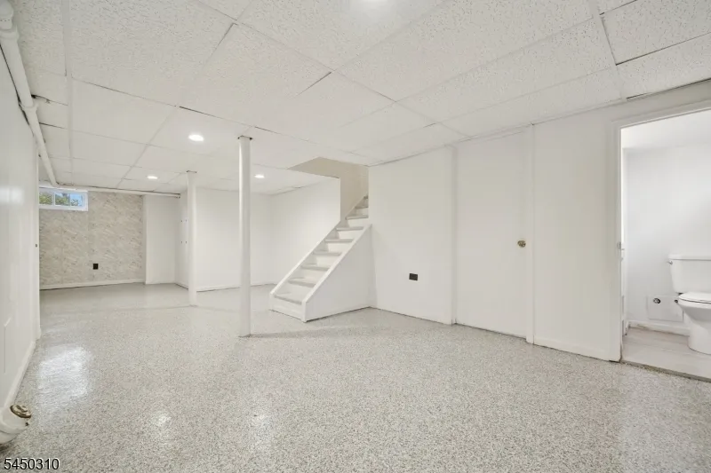 526 Highland Ave Montclair, NJ 07043