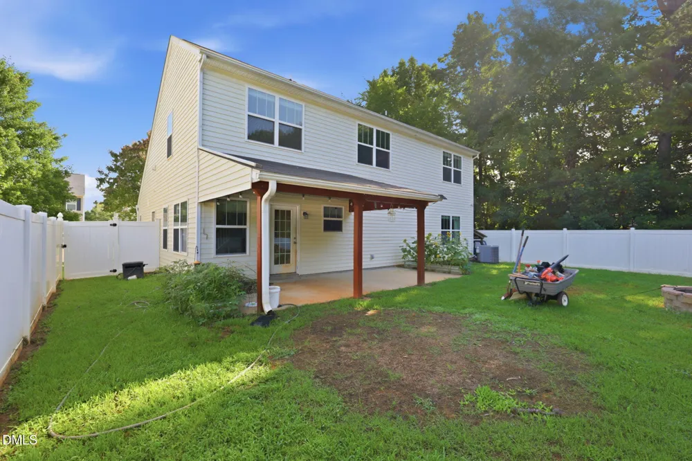 1406 Copper Circle Mebane, NC 27302