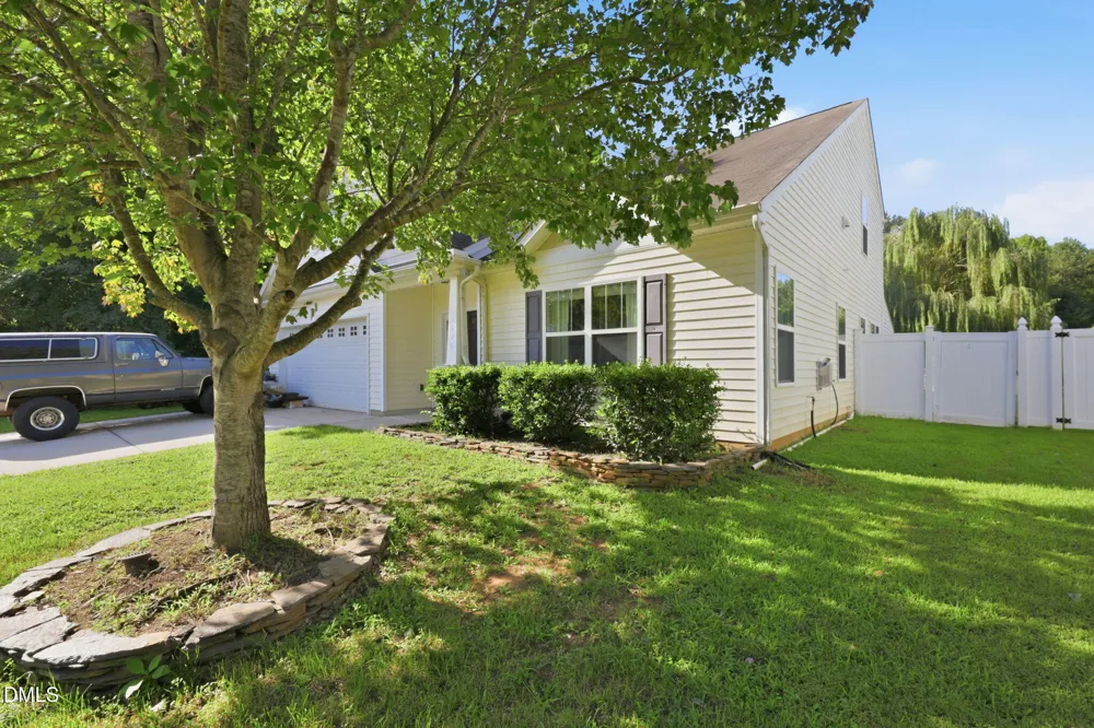 1406 Copper Circle Mebane, NC 27302