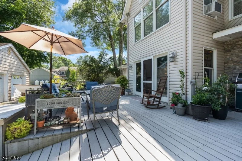 4 Davenport Rd Rockaway, NJ 07435