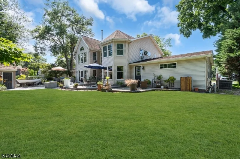 4 Davenport Rd Rockaway, NJ 07435