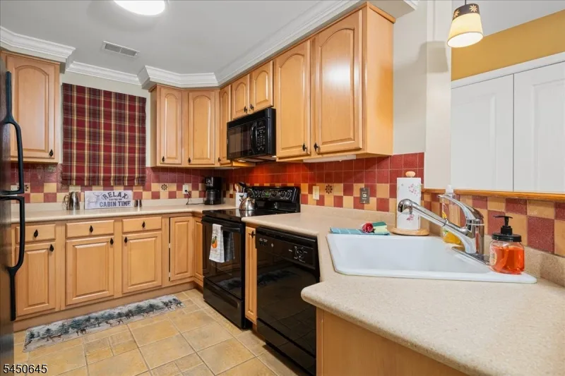 8 Maple Cres unit 21 #21 Unit 21 Vernon, NJ 07462