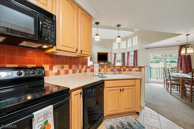 8 Maple Cres unit 21 #21 Unit 21 Vernon, NJ 07462