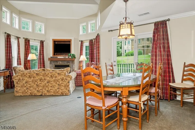 8 Maple Cres unit 21 #21 Unit 21 Vernon, NJ 07462