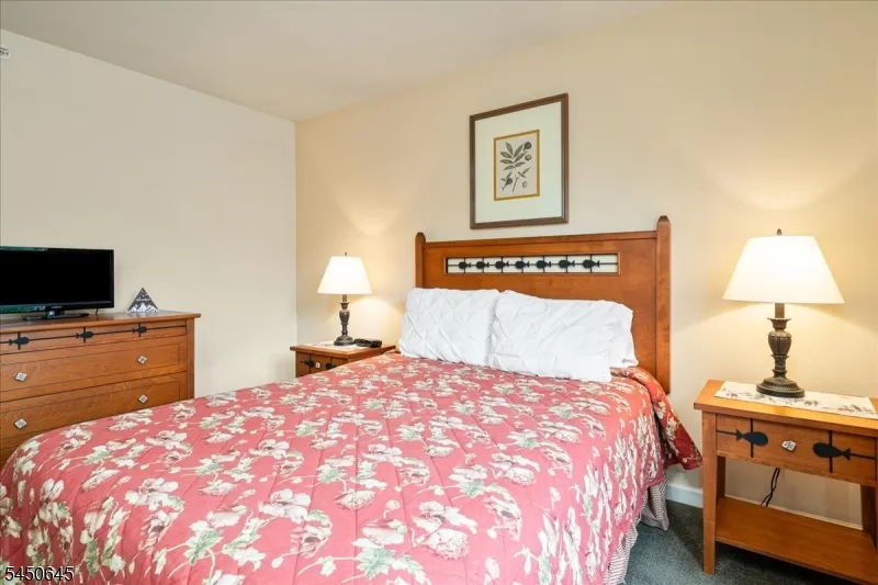 8 Maple Cres unit 21 #21 Unit 21 Vernon, NJ 07462