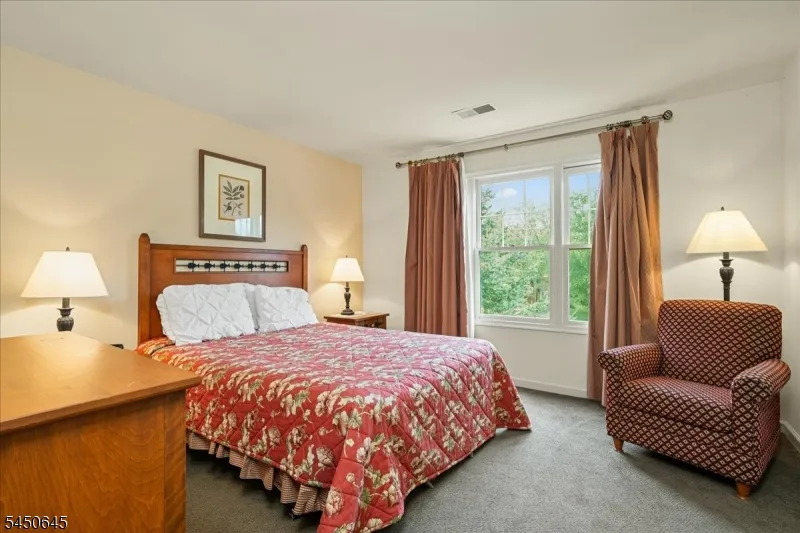 8 Maple Cres unit 21 #21 Unit 21 Vernon, NJ 07462