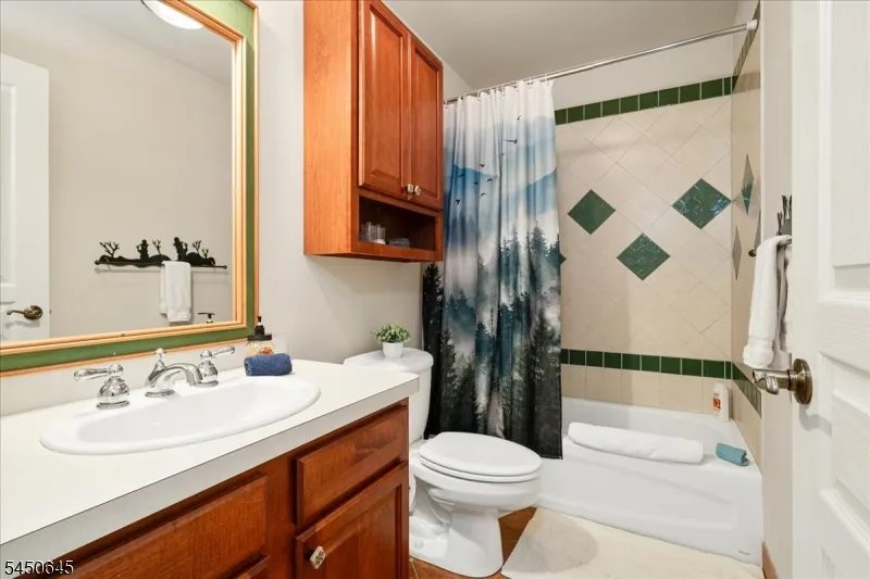 8 Maple Cres unit 21 #21 Unit 21 Vernon, NJ 07462