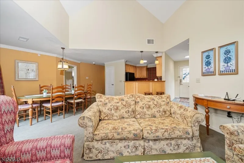 8 Maple Cres unit 21 #21 Unit 21 Vernon, NJ 07462