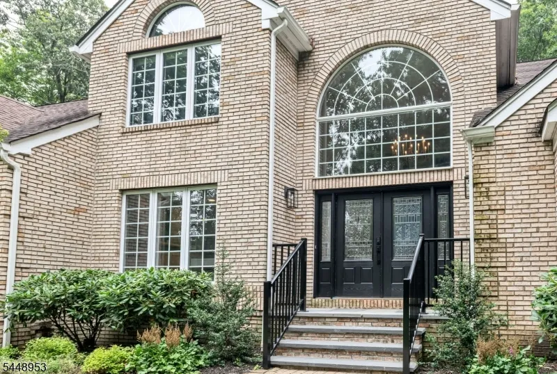 15 Crescent Ridge Rd Rockaway, NJ 07005