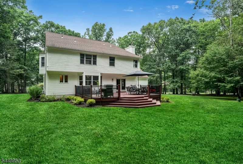15 Crescent Ridge Rd Rockaway, NJ 07005