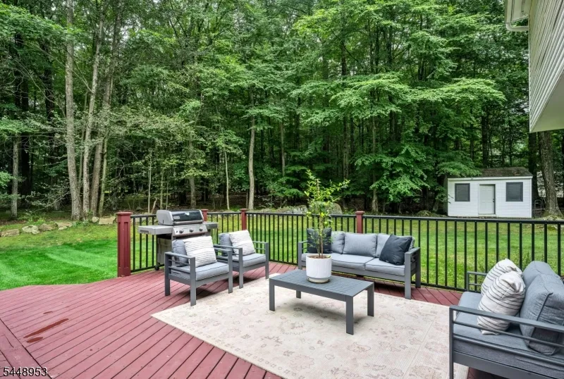 15 Crescent Ridge Rd Rockaway, NJ 07005