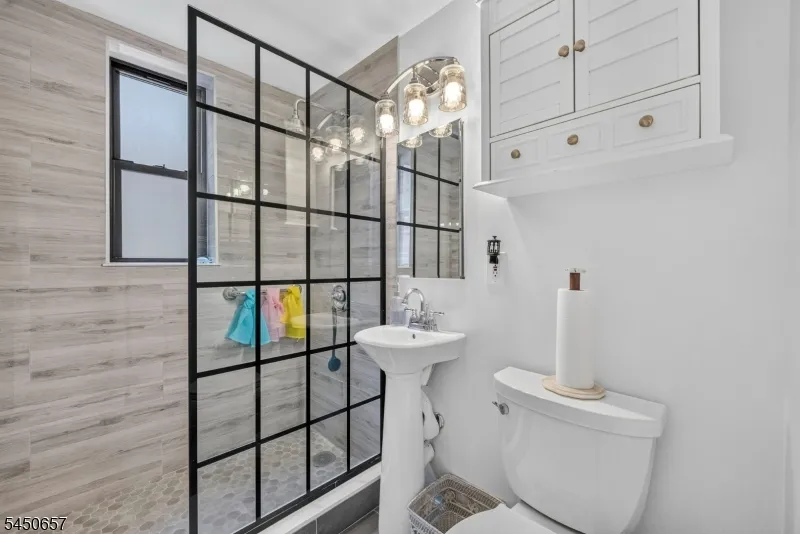 100 Prospect Ave #4E Unit 4E Hackensack City, NJ 07601