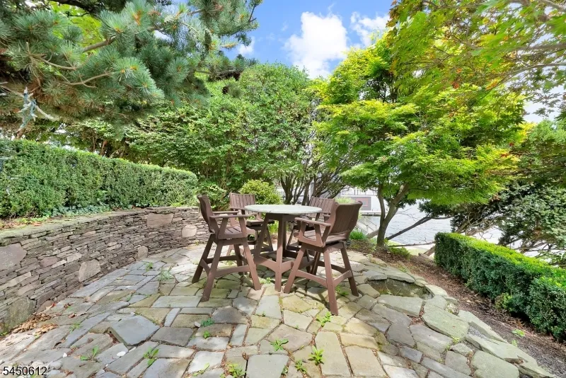 257 Lakeside Blvd Hopatcong, NJ 07843