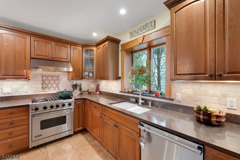257 Lakeside Blvd Hopatcong, NJ 07843