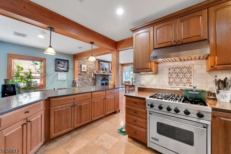 257 Lakeside Blvd Hopatcong, NJ 07843