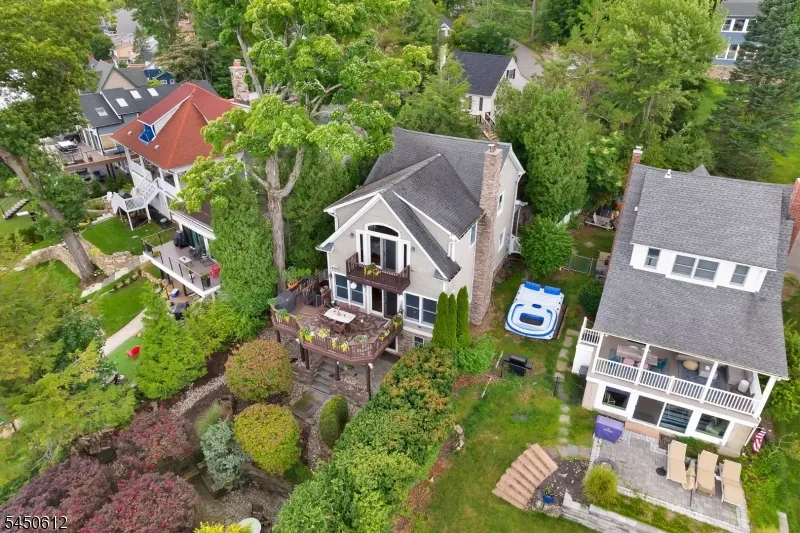 257 Lakeside Blvd Hopatcong, NJ 07843