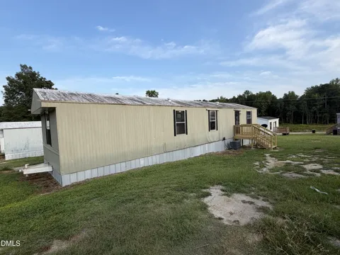 80 Pine Forest Loop