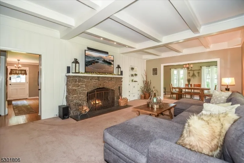 39 Circle Ave Wayne, NJ 07470