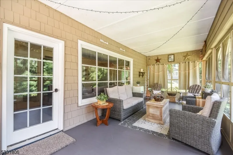 39 Circle Ave Wayne, NJ 07470