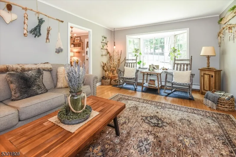 39 Circle Ave Wayne, NJ 07470