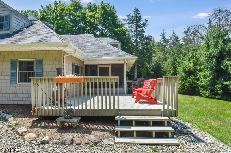 39 Circle Ave Wayne, NJ 07470