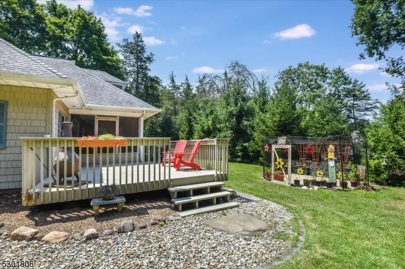 39 Circle Ave Wayne, NJ 07470