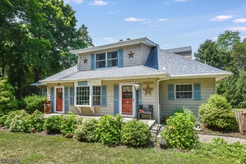 39 Circle Ave Wayne, NJ 07470