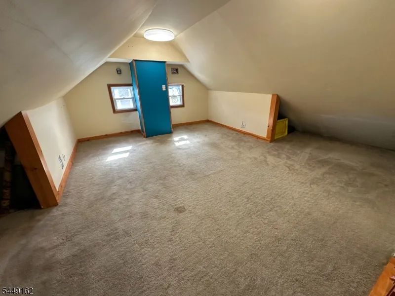 17 N Lincoln Ave Washington, NJ 07882