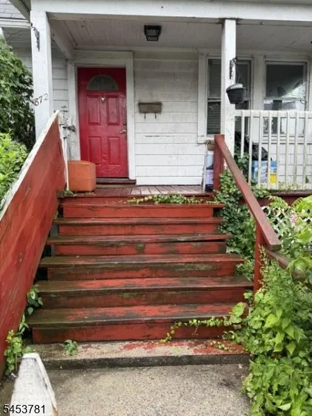 872 Lyons Ave Irvington, NJ 07111