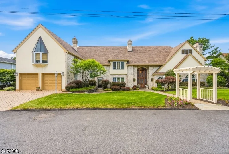 25 Balsam Pkwy Sparta, NJ 07871