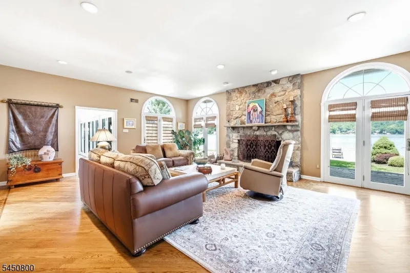 25 Balsam Pkwy Sparta, NJ 07871