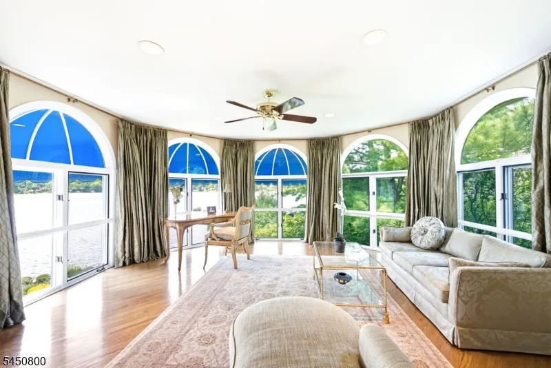 25 Balsam Pkwy Sparta, NJ 07871