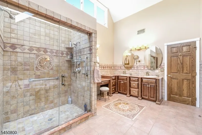 25 Balsam Pkwy Sparta, NJ 07871