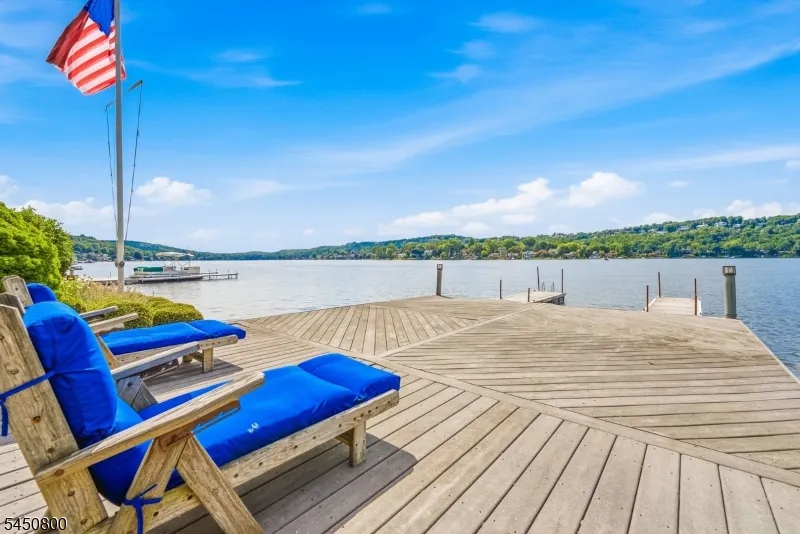 25 Balsam Pkwy Sparta, NJ 07871