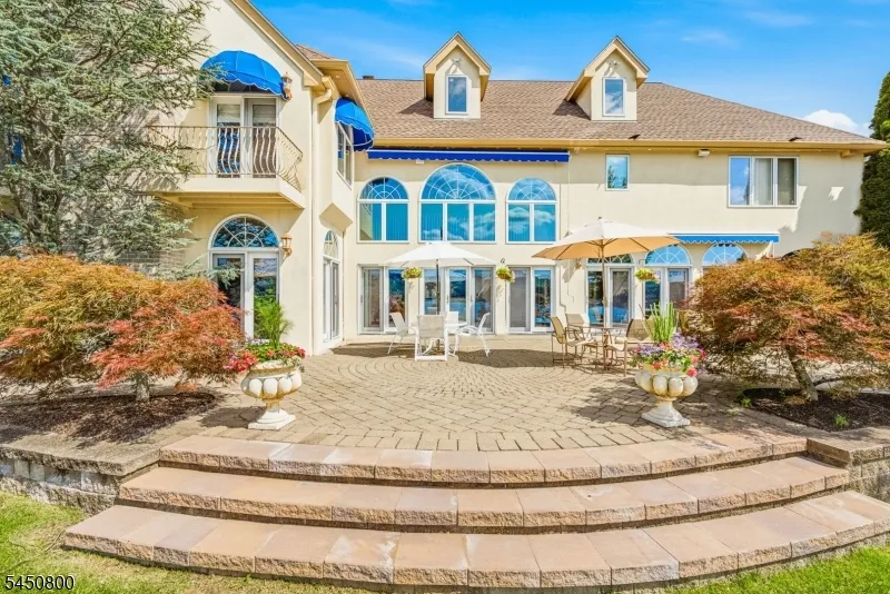 25 Balsam Pkwy Sparta, NJ 07871