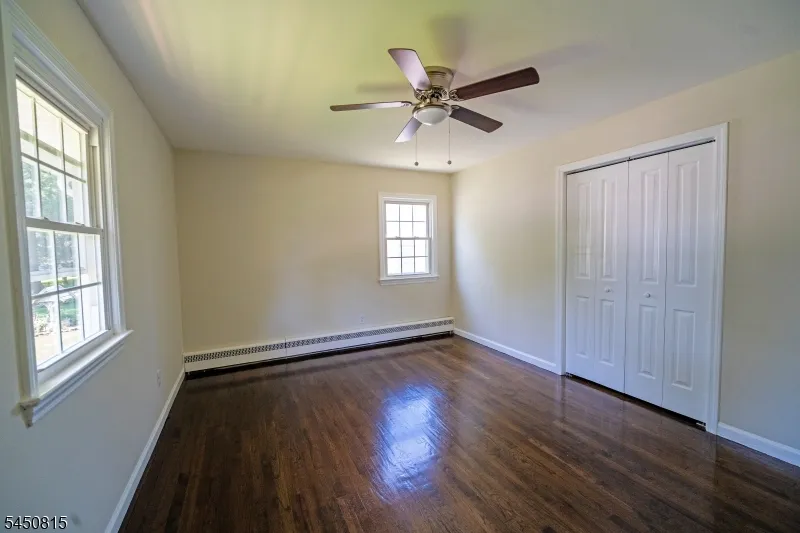 219 Haroldson Pl Pompton Lakes, NJ 07442