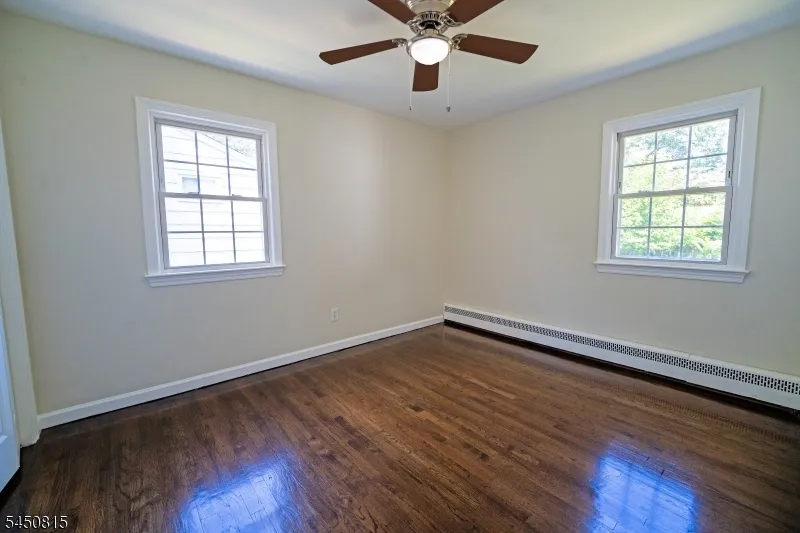 219 Haroldson Pl Pompton Lakes, NJ 07442