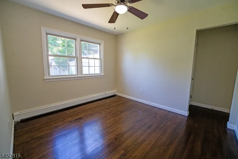 219 Haroldson Pl Pompton Lakes, NJ 07442