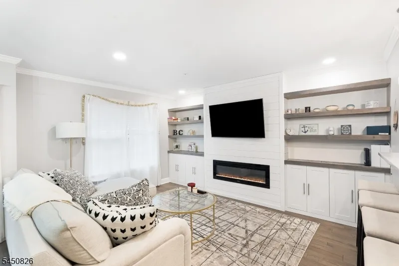 205 Sheffield Ct Denville, NJ 07834